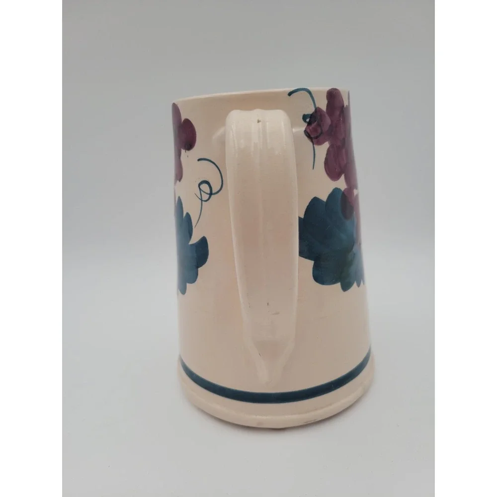 Lamas Italian Pottery Pitcher With Grapes Design Grapevine‎